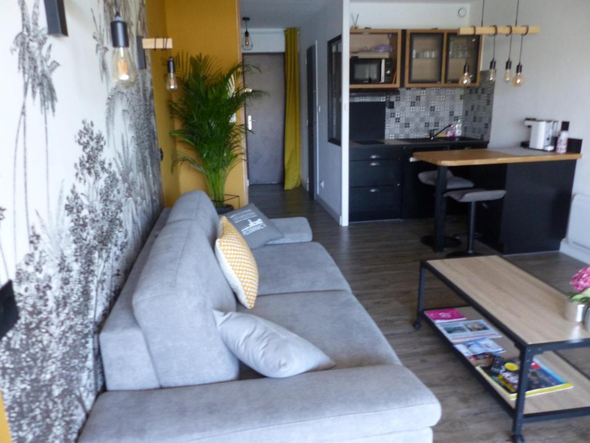 studio exposé plein sud vu sur le port de plaisance Perros-Guirec Exterior foto
